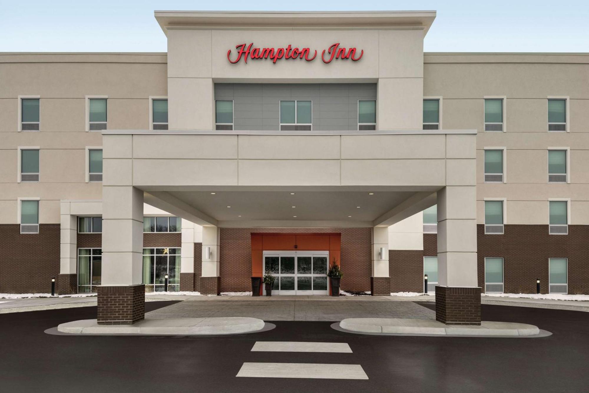 Hampton Inn Brooklyn Park Eksteriør billede