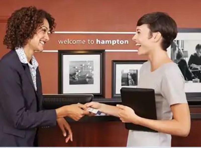 Hampton Inn Brooklyn Park Eksteriør billede
